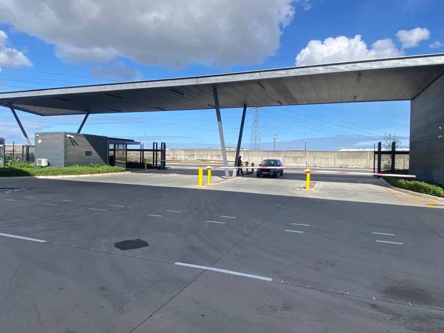 To Let commercial Property for Rent in Blackheath Industrial Western Cape
